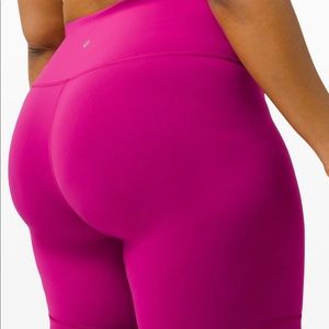 Wonder Train High Rise Shorts 8”